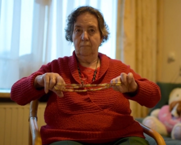 CHARLOTTE BOGAERT | Annie is er nog